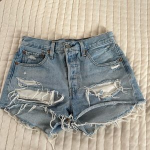 501 Levi’s women’s shorts